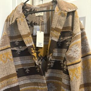 Geometric Patterned Jacket in Earth Tones